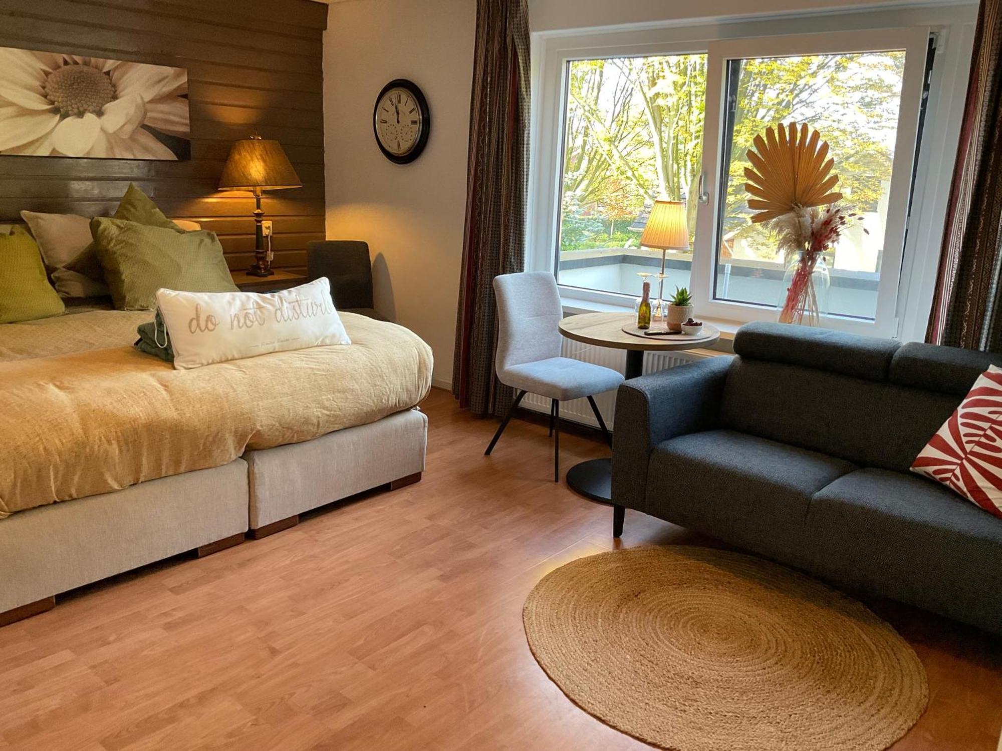 Comfortabele Familie Suite Met 2 Slk, Speelzolder, Balkon, Airco Den Ham Exterior foto
